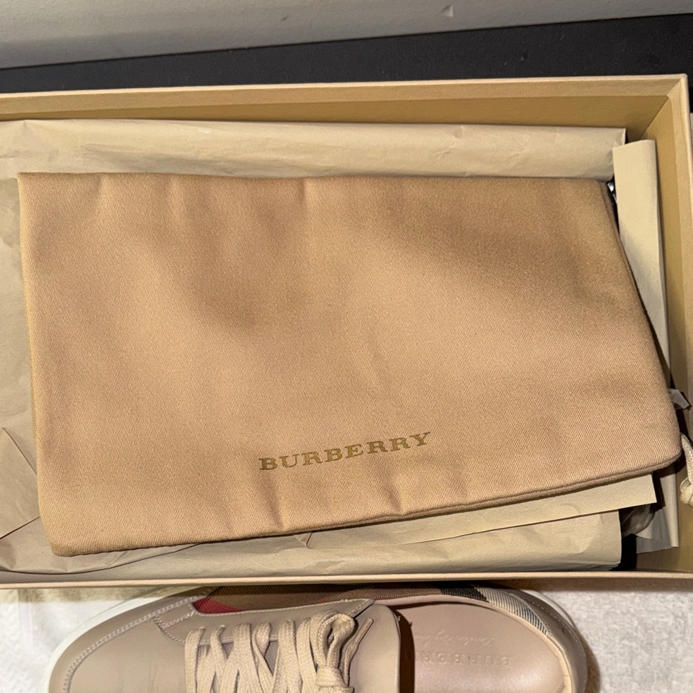 Burberry Beige and White Sneakers - Picture 9 of 12